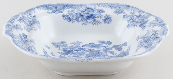 Vegetable Dish Base c1885